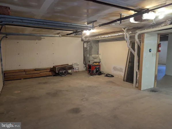 $899,000 | 1537 Hidden Valley Road, Franklin, WV 26807