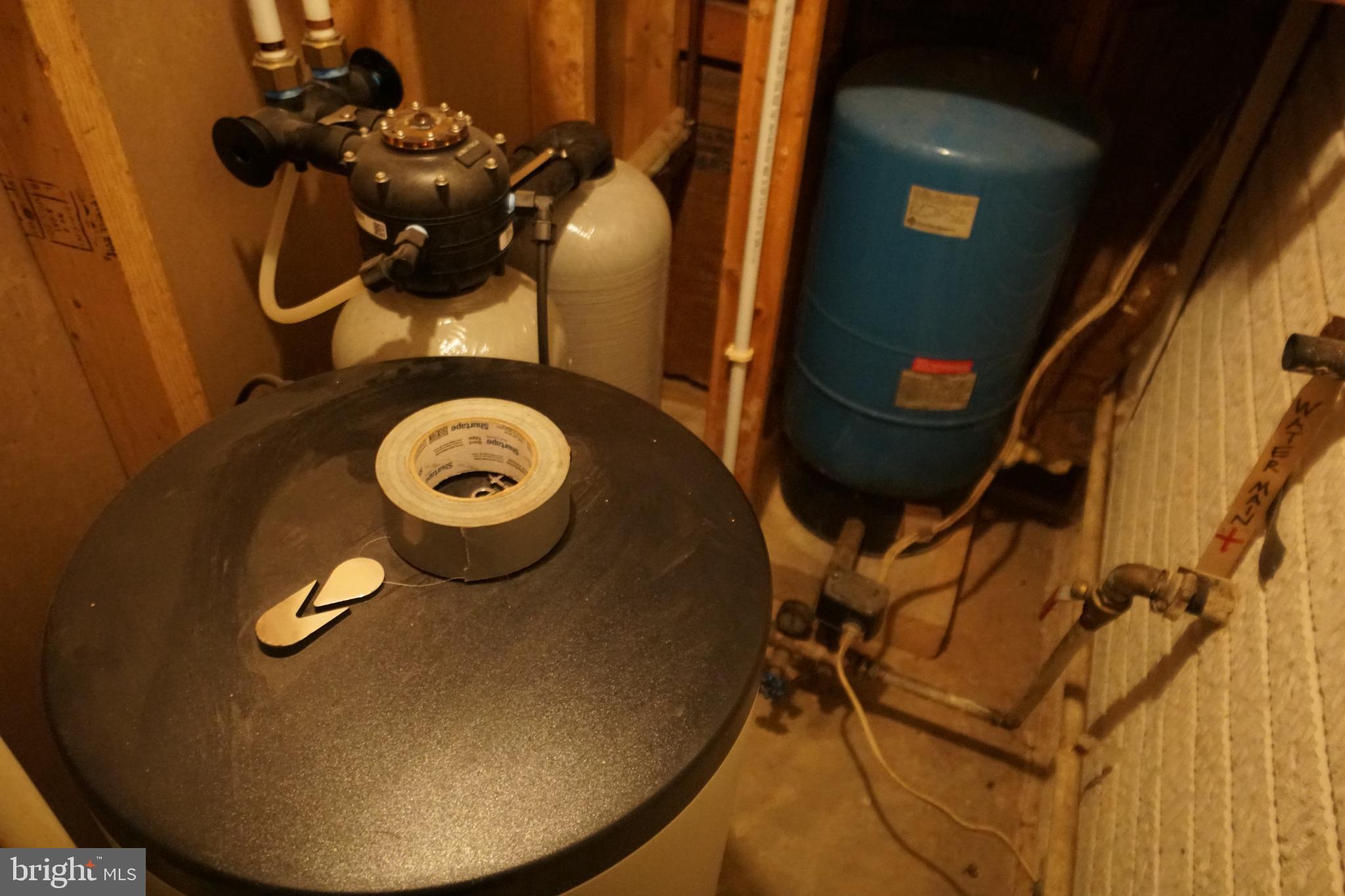 1537 Hidden Valley Road Franklin, WV 26807 - Photo 68 of 78 a view of a hallway with washer and dryer