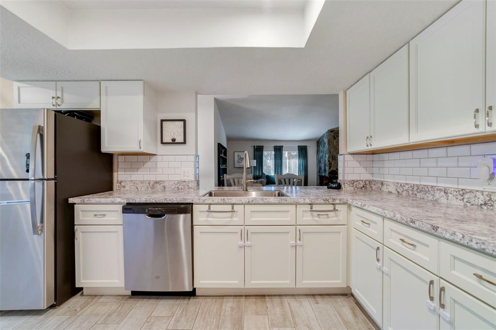 2336 Wekiva Ridge Road Apopka, FL 32712 - Photo 6 of 20