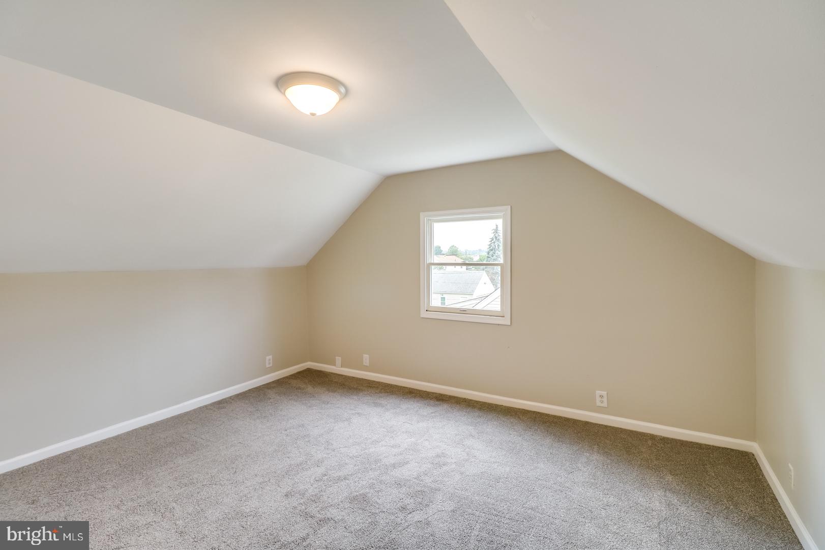 124 Upland Road Brookhaven, PA 19015 - Photo 19 of 28 Gallery Image 19