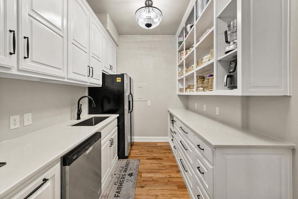 1765 North Mockingbird Lane Midlothian, TX 76065 - Photo 13 of 40