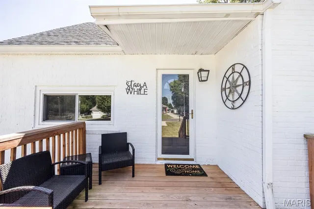 $185,000 | 749 East Woodland Drive, East Alton, IL 62024