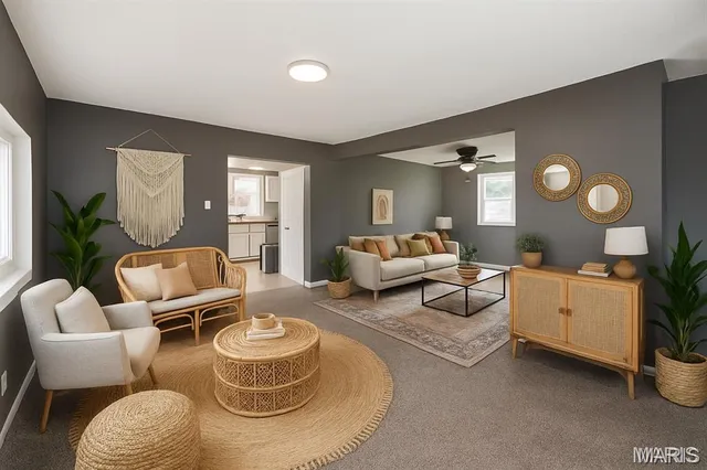 $185,000 | 749 East Woodland Drive, East Alton, IL 62024