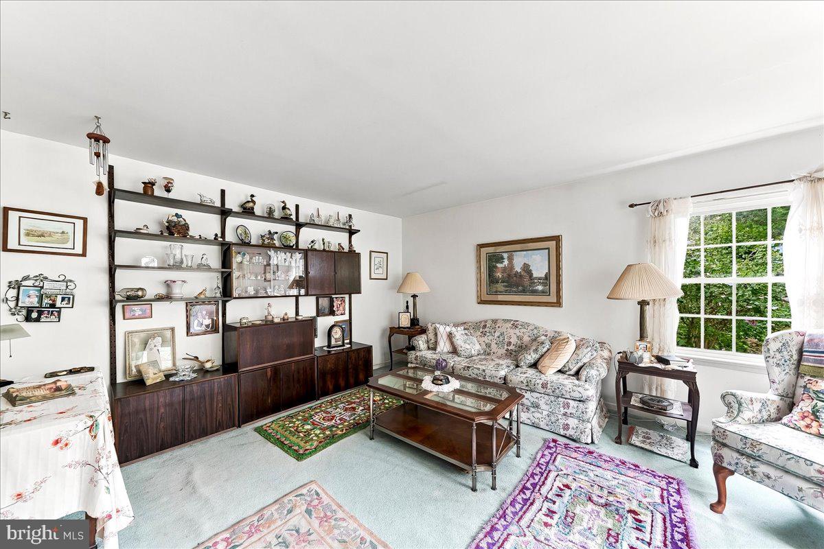 1336 Lindsay Lane Rydal, PA 19046 - Photo 12 of 44 Bring Your Vision of Home to the Space
