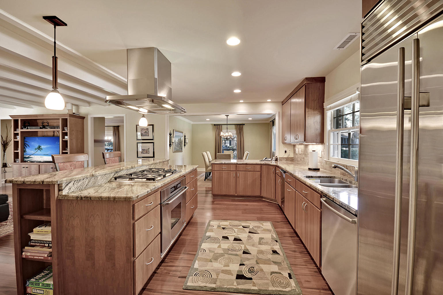 24 Broughton Road Charleston, SC 29407 - Photo 13 of 48 KitchentoDining