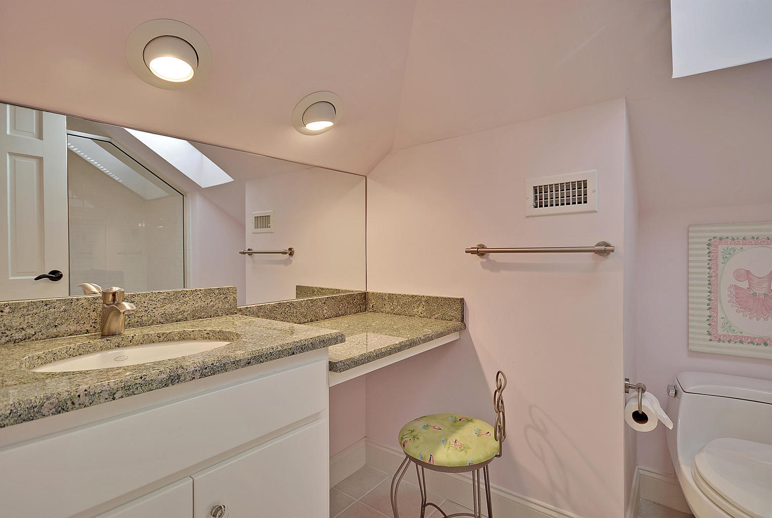 24 Broughton Road Charleston, SC 29407 - Photo 45 of 48 Bath4