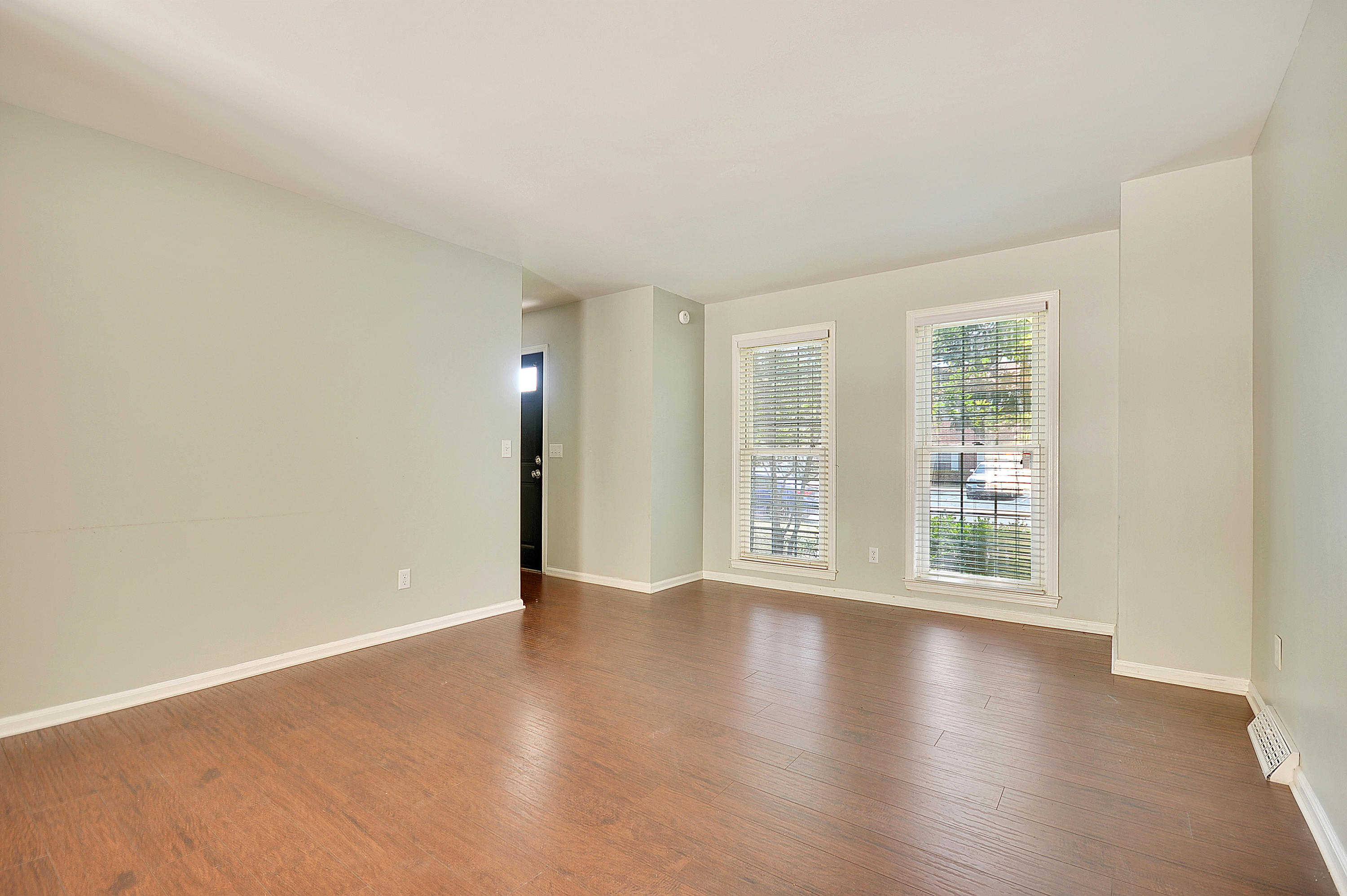 1146 Rosemead Road Mount Pleasant, SC 29464 - Photo 7 of 28 DSC_0765_DSC_0769 copy