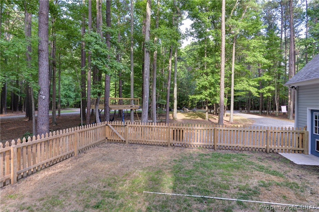 33 Bland Field Road Deltaville, VA 23043 - Photo 39 of 50 Gallery Image 39