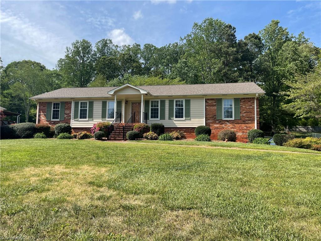 601 Drumheller Road Clemmons, NC 27012 - Photo 1 of 46 Gallery Image 1