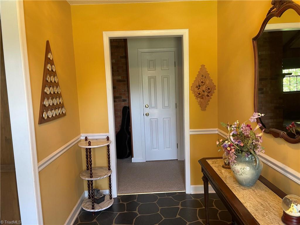 601 Drumheller Road Clemmons, NC 27012 - Photo 2 of 46 Gallery Image 2