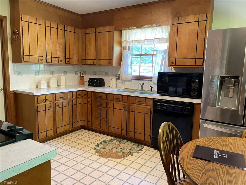 601 Drumheller Road Clemmons, NC 27012 - Photo 33 of 46 Gallery Image 33