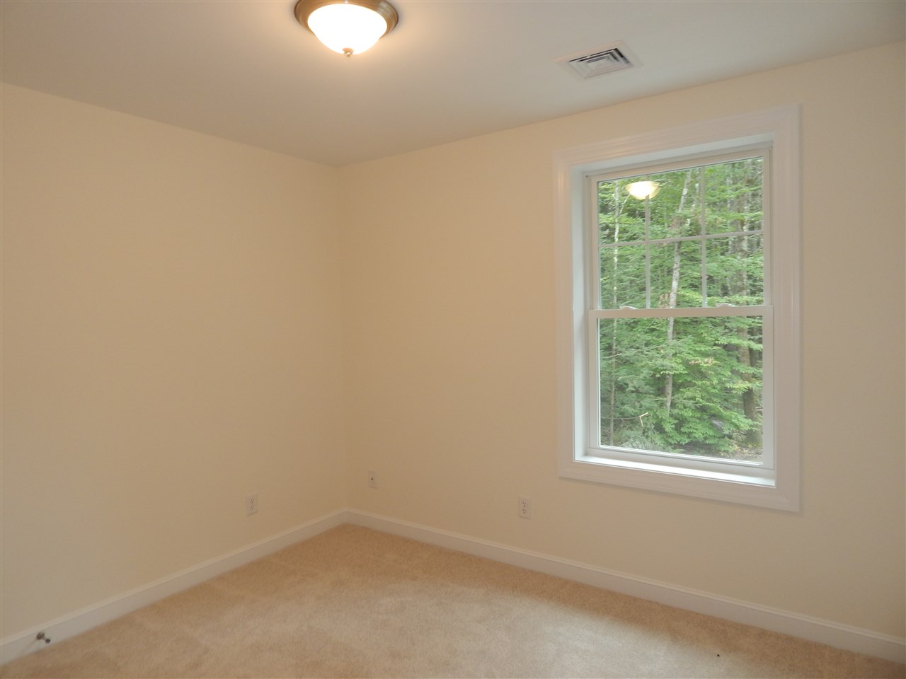 39 Kelsey Road, Unit 413 Lee, NH 03861 - Photo 22 of 32