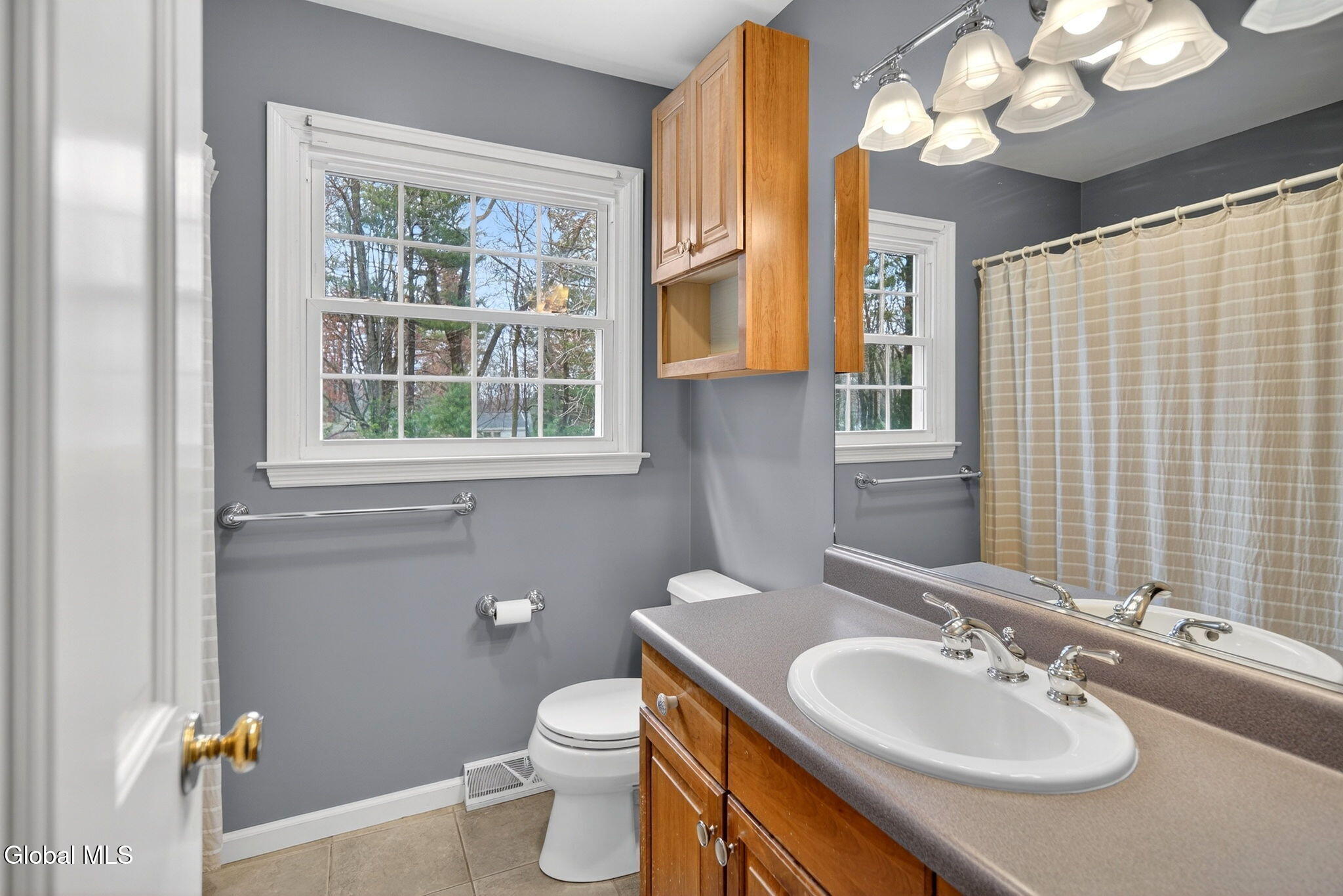 17 Tamarack Lane Colonie, NY 12309 - Photo 29 of 51 Interior 27