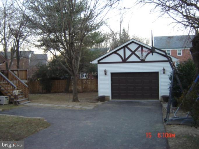 1806 Myrtle Road Silver Spring, MD 20902 - Photo 3 of 3 Garage 1
