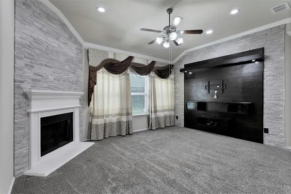 $2,795 | 11824 Kurth Drive, Frisco, TX 75036