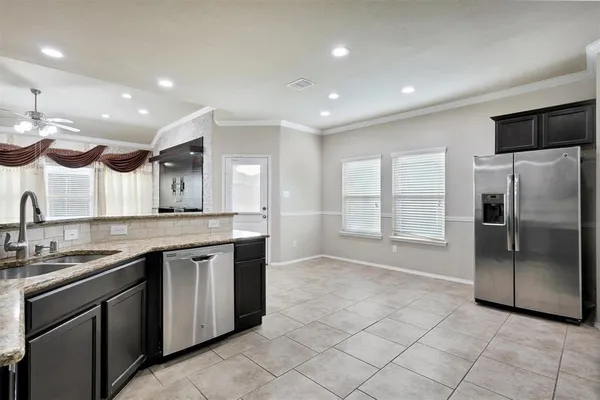 $2,795 | 11824 Kurth Drive, Frisco, TX 75036