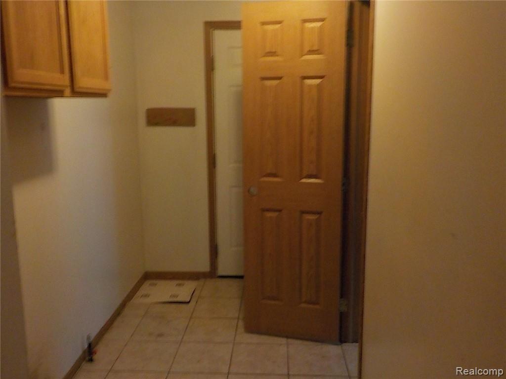 2868 Rafferty Drive Howell, MI 48843 - Photo 29 of 32 DSCN9731.JPG