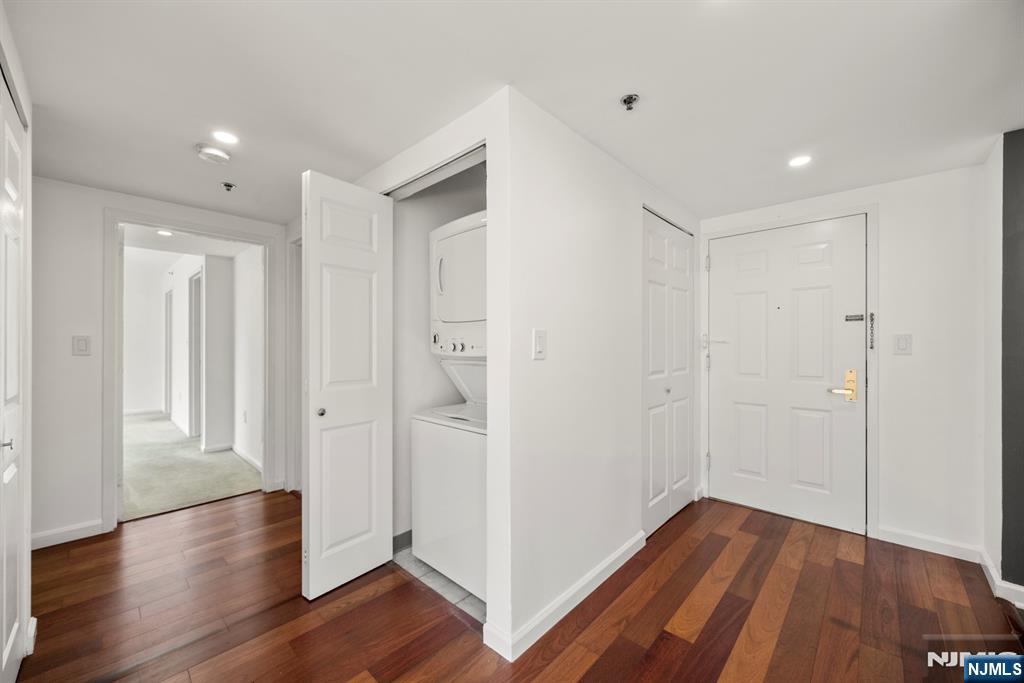 100 Old Palisade Road, Unit 914 Fort Lee, NJ 07024 - Photo 7 of 22