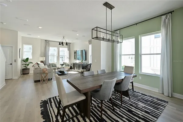 $4,250 | 2451 Mangum Court, Sarasota, FL 34237