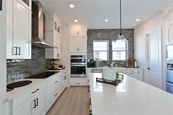 $4,250 | 2451 Mangum Court, Sarasota, FL 34237