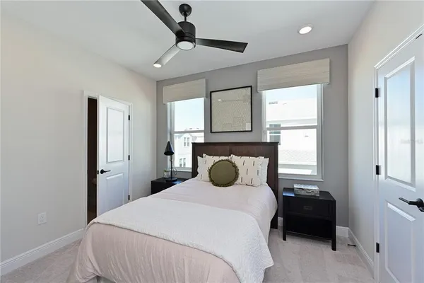 $4,250 | 2451 Mangum Court, Sarasota, FL 34237