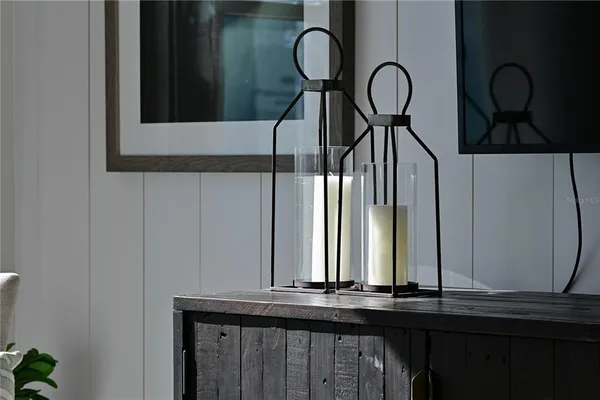 $4,250 | 2451 Mangum Court, Sarasota, FL 34237