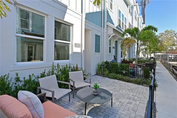 $4,250 | 2451 Mangum Court, Sarasota, FL 34237
