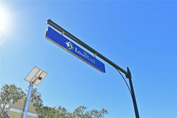 $4,250 | 2451 Mangum Court, Sarasota, FL 34237