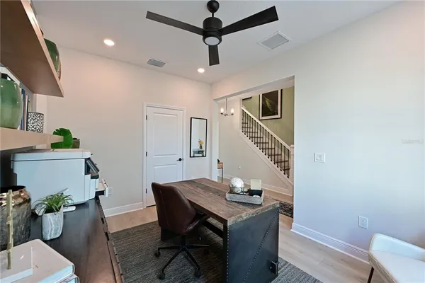 $4,250 | 2451 Mangum Court, Sarasota, FL 34237