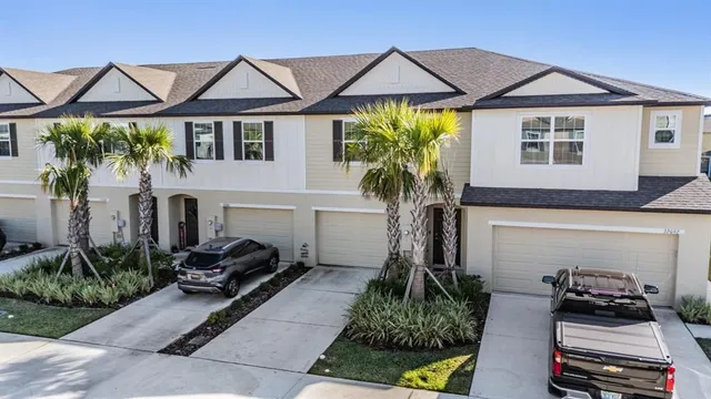 $2,200 | 32096 Pond Apple Bend, San Antonio, FL 33576