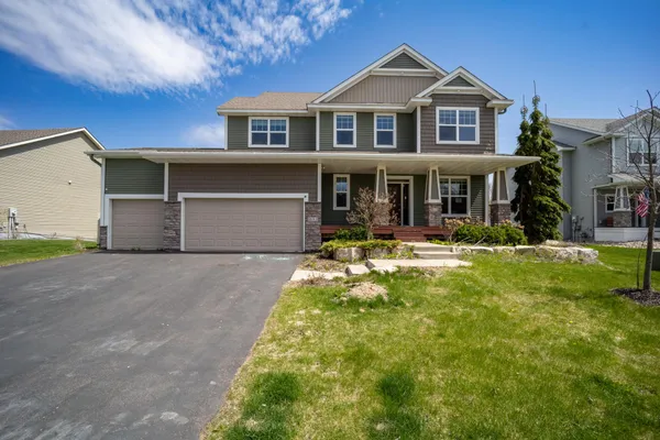 $575,000 | 1683 St George Street, Waconia, MN 55387