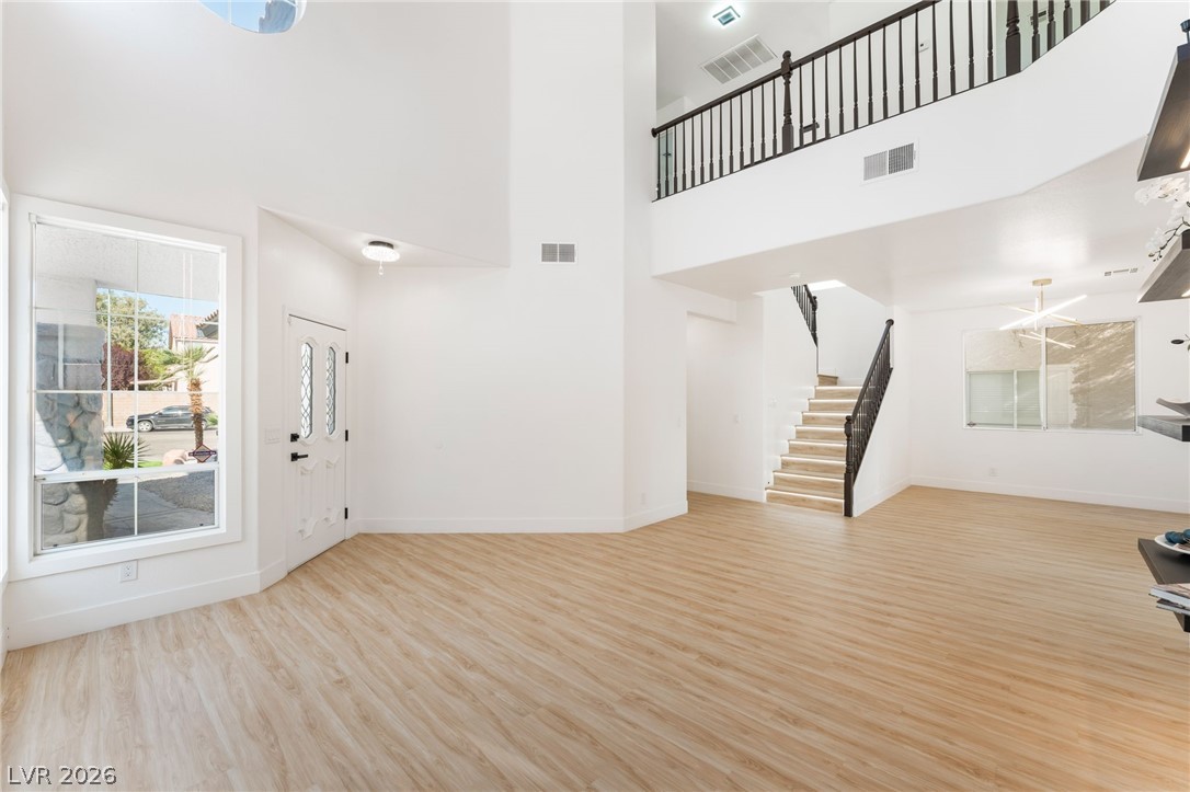 3472 Unique Way Las Vegas, NV 89129 - Photo 5 of 33