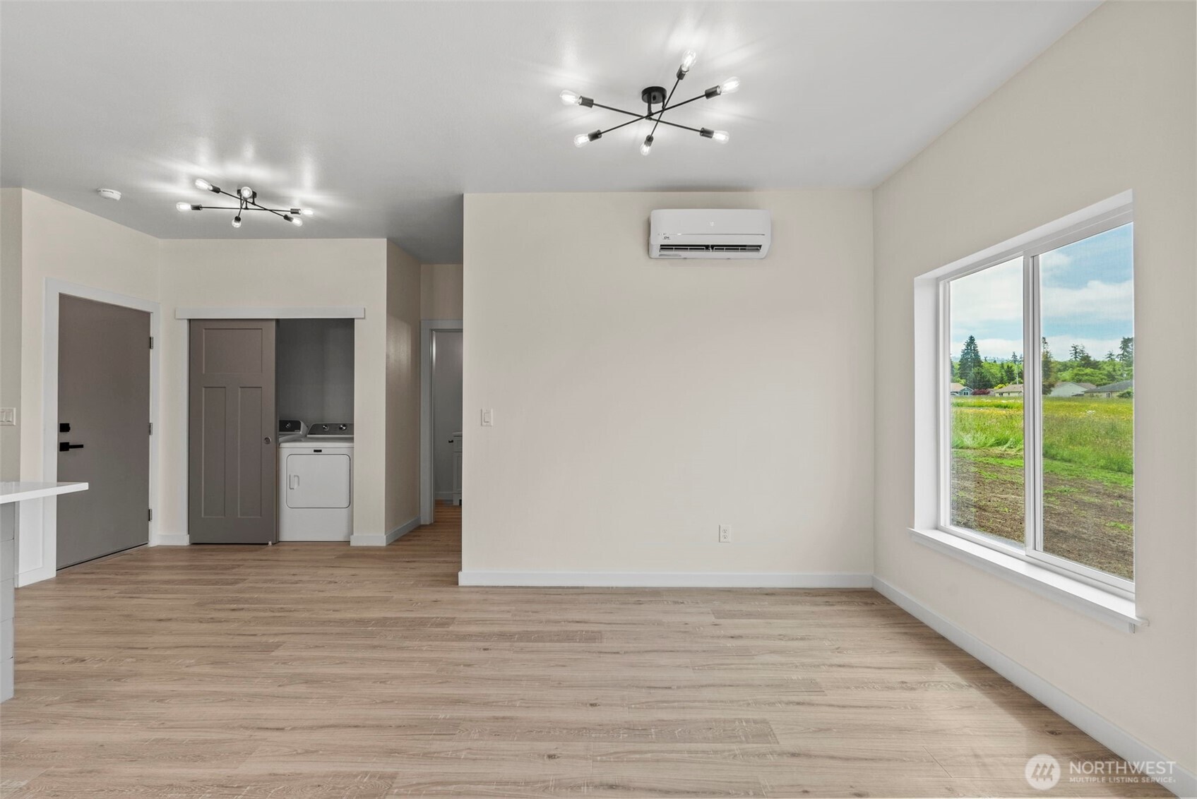 5 Anchor Wy Loop, Unit B Cathlamet, WA 98612 - Photo 10 of 23 Gallery Image 10