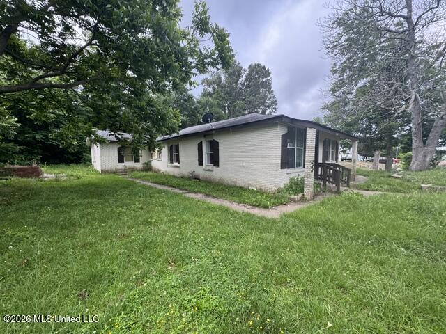 1172 Main Street Fayette, MS 39069 - Photo 9 of 34 IMG_1304