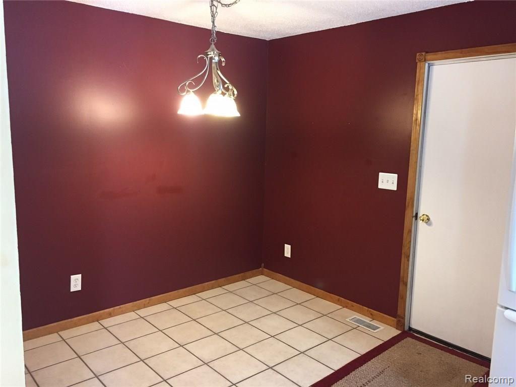 5477 West Coon Lake Road Howell, MI 48843 - Photo 23 of 37