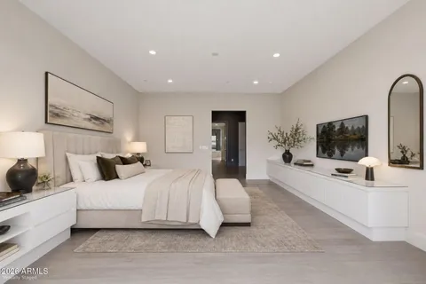 $2,999,900 | 5541 East Stella Lane, Paradise Valley, AZ 85253