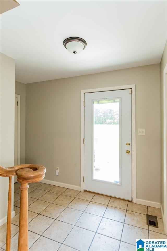 1856 Tiger Walk Bessemer, AL 35022 - Photo 4 of 50
