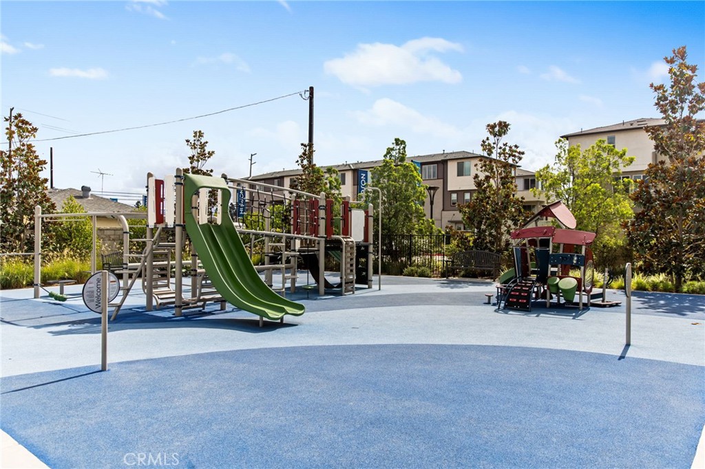 1553 Lima Way, Unit 2 Placentia, CA 92870 - Photo 31 of 48 a view of outdoor space with seating