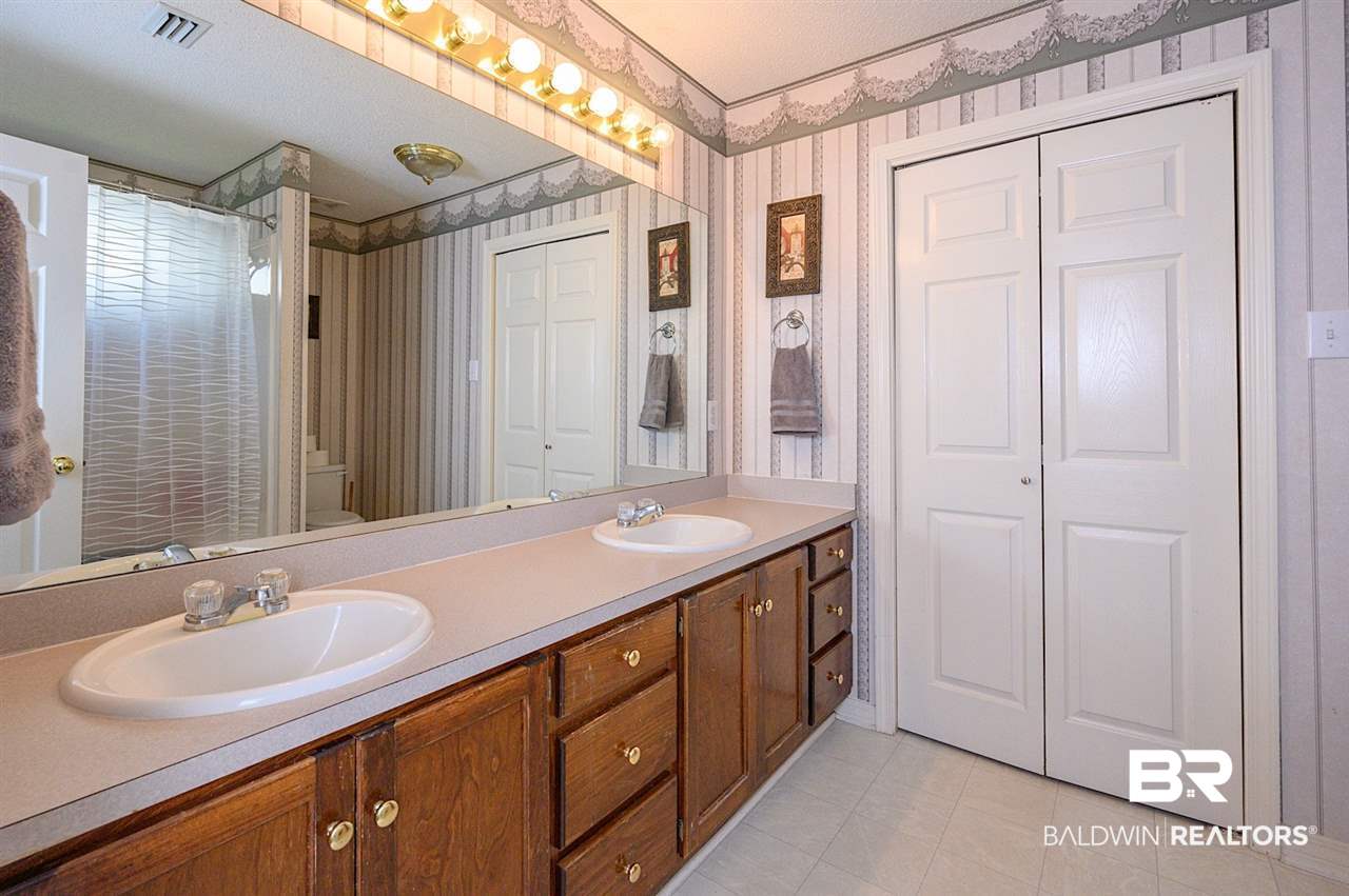 187 Richmond Road Daphne, AL 36526 - Photo 11 of 18 Gallery Image 11