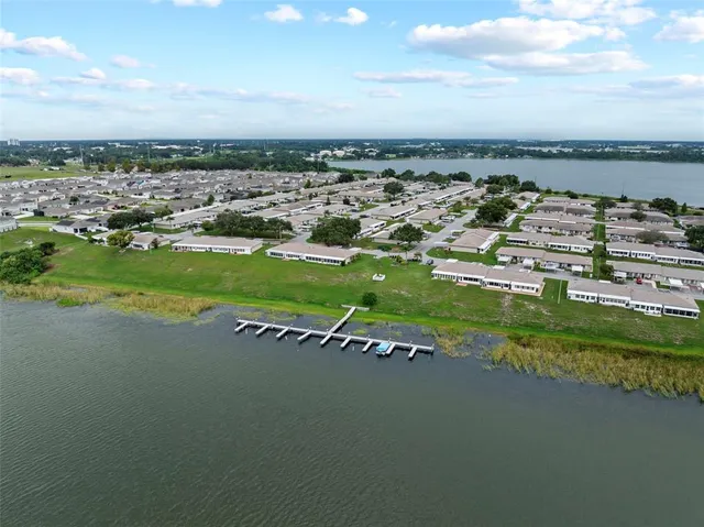 $1,500 | 292 Winter Ridge Boulevard, Unit 292, Winter Haven, FL 33881