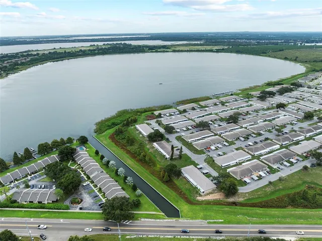 $1,500 | 292 Winter Ridge Boulevard, Unit 292, Winter Haven, FL 33881