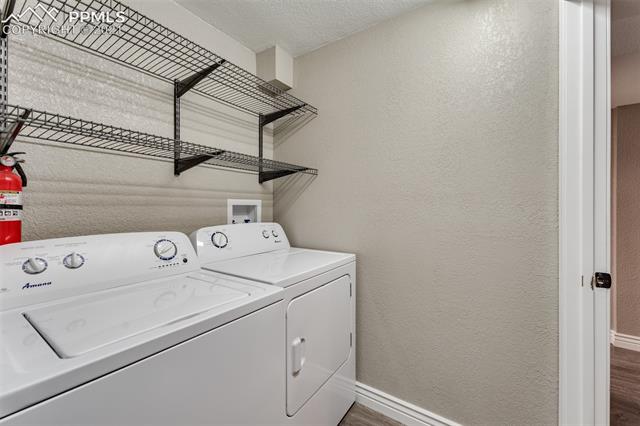 4316 Ridgeglen Road Colorado Springs, CO 80918 - Photo 10 of 25
