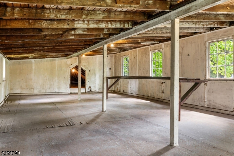 416 Rosemont Ringoes Road Stockton, NJ 08559 - Photo 36 of 39 a view of a porch
