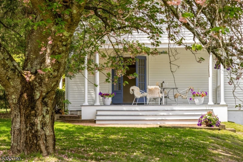 416 Rosemont Ringoes Road Stockton, NJ 08559 - Photo 6 of 39 a garden view with a seating space