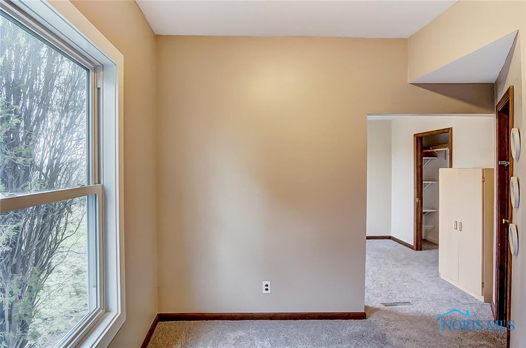 17453 Range Line Road Bowling Green, OH 43402 - Photo 7 of 11 Gallery Image 7