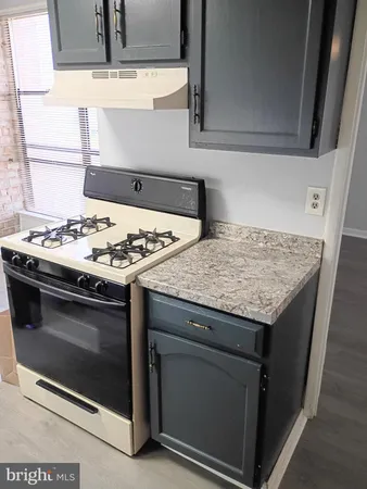 $1,800 | 3331 Huntley Square Drive, Unit C1, Temple Hills, MD 20748