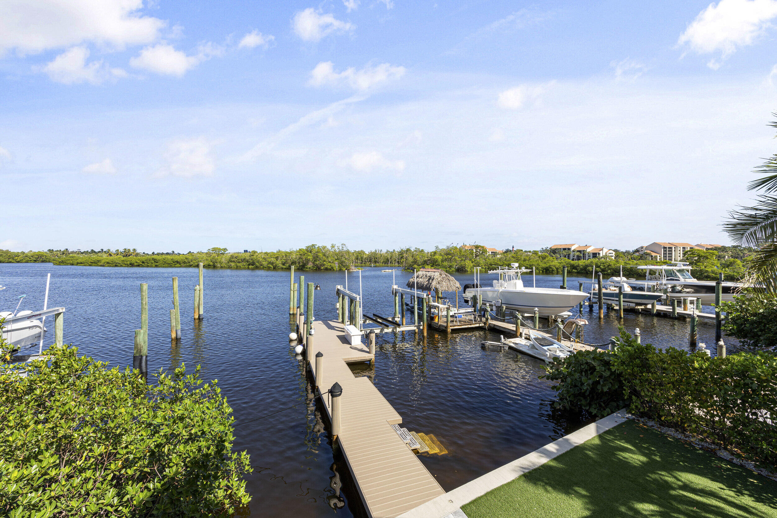 207 Elsa Road Jupiter, FL 33477 - Photo 5 of 10 Dock