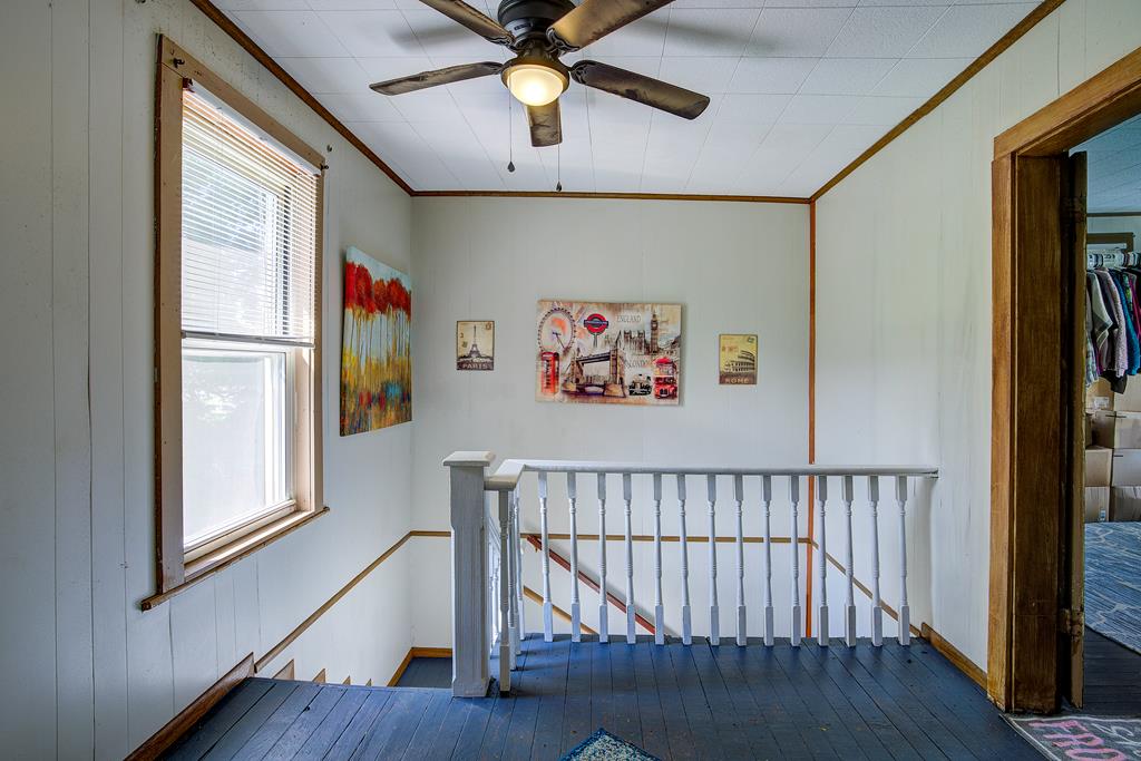1051 Green Valley Road Lebanon, VA 24266 - Photo 20 of 21 Gallery Image 20