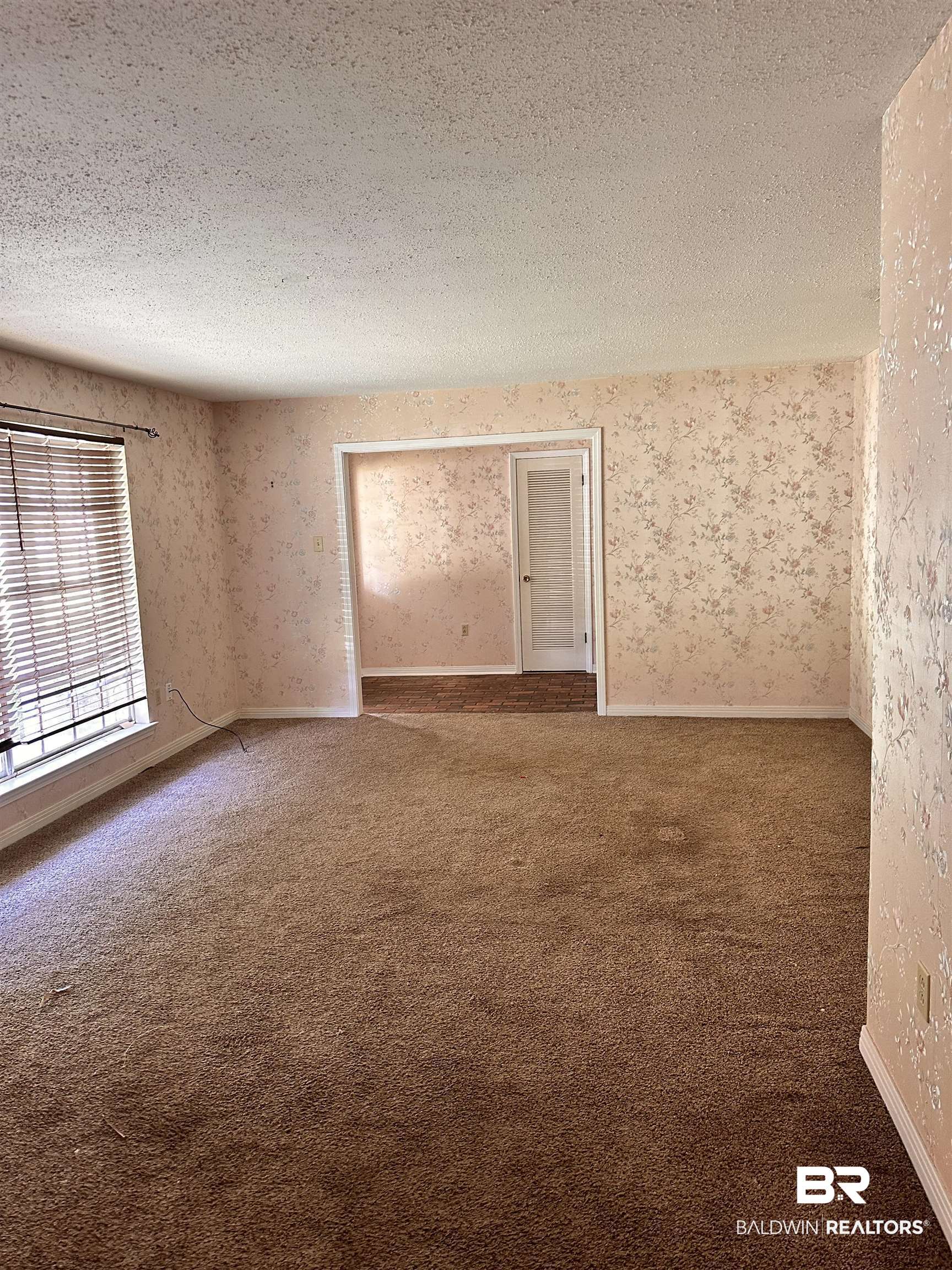 22 Caisson Trace Spanish Fort, AL 36527 - Photo 4 of 11 Dinign Looking to Foyer