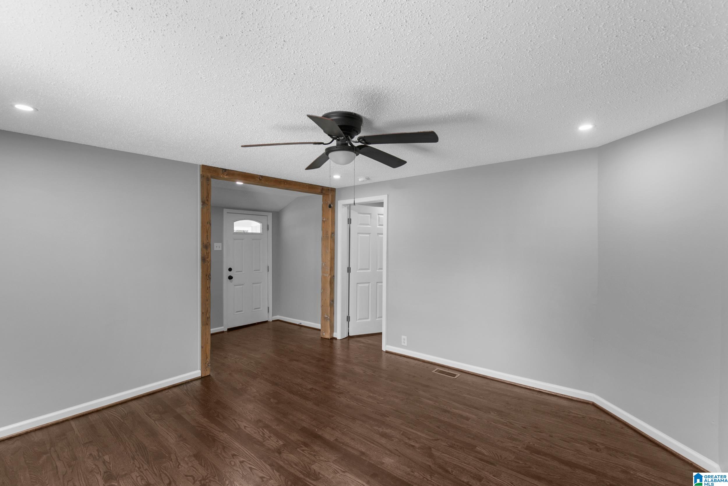 4504 Middle Street Mulga, AL 35118 - Photo 11 of 43